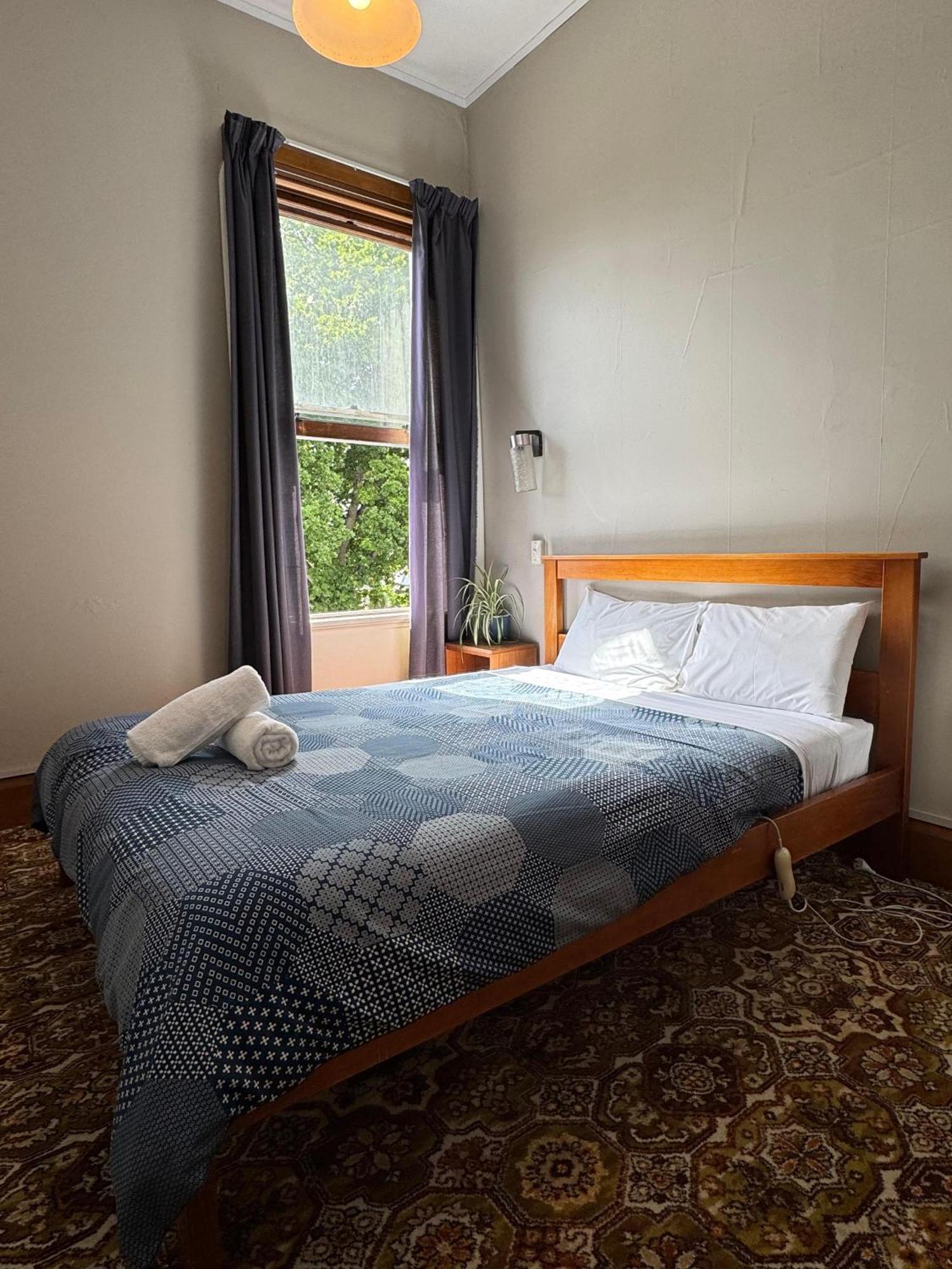Gladstone 3* Fairlie